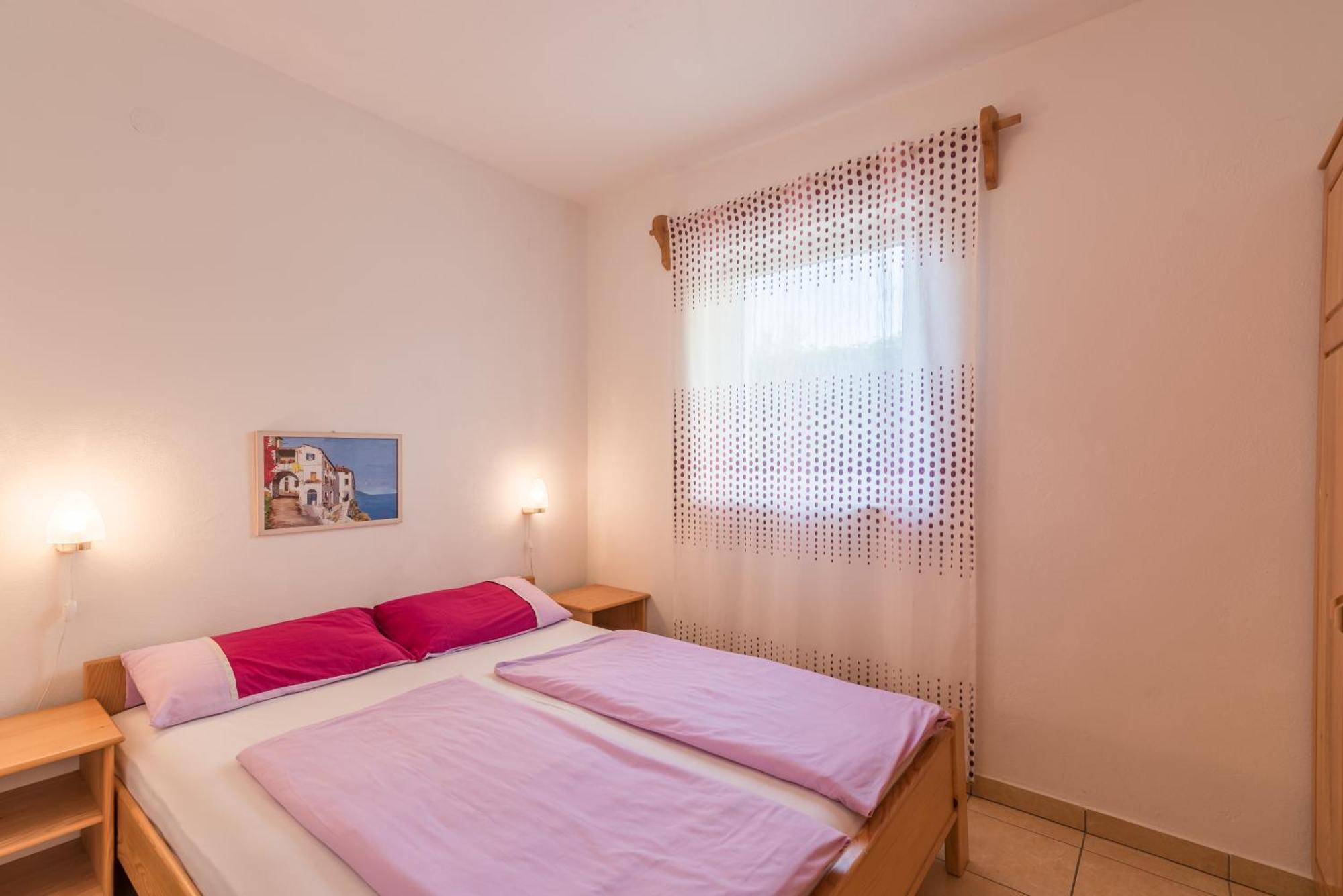 B&B Dujmovic Malinska Rum bild